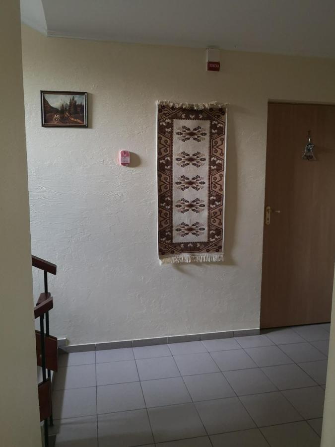 Hotel Yavir ياريمتشي المظهر الخارجي الصورة
